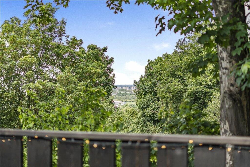 The Ridge London - Luxury Designer With Hot Tub And Sauna, Bexley Borough Of London Villa Londra